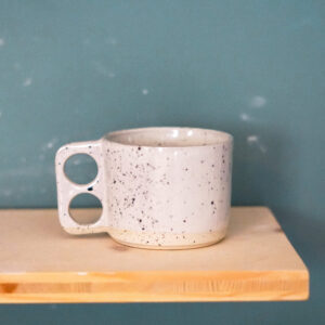 Tasse ADEKO - blanc Erik mouchetté