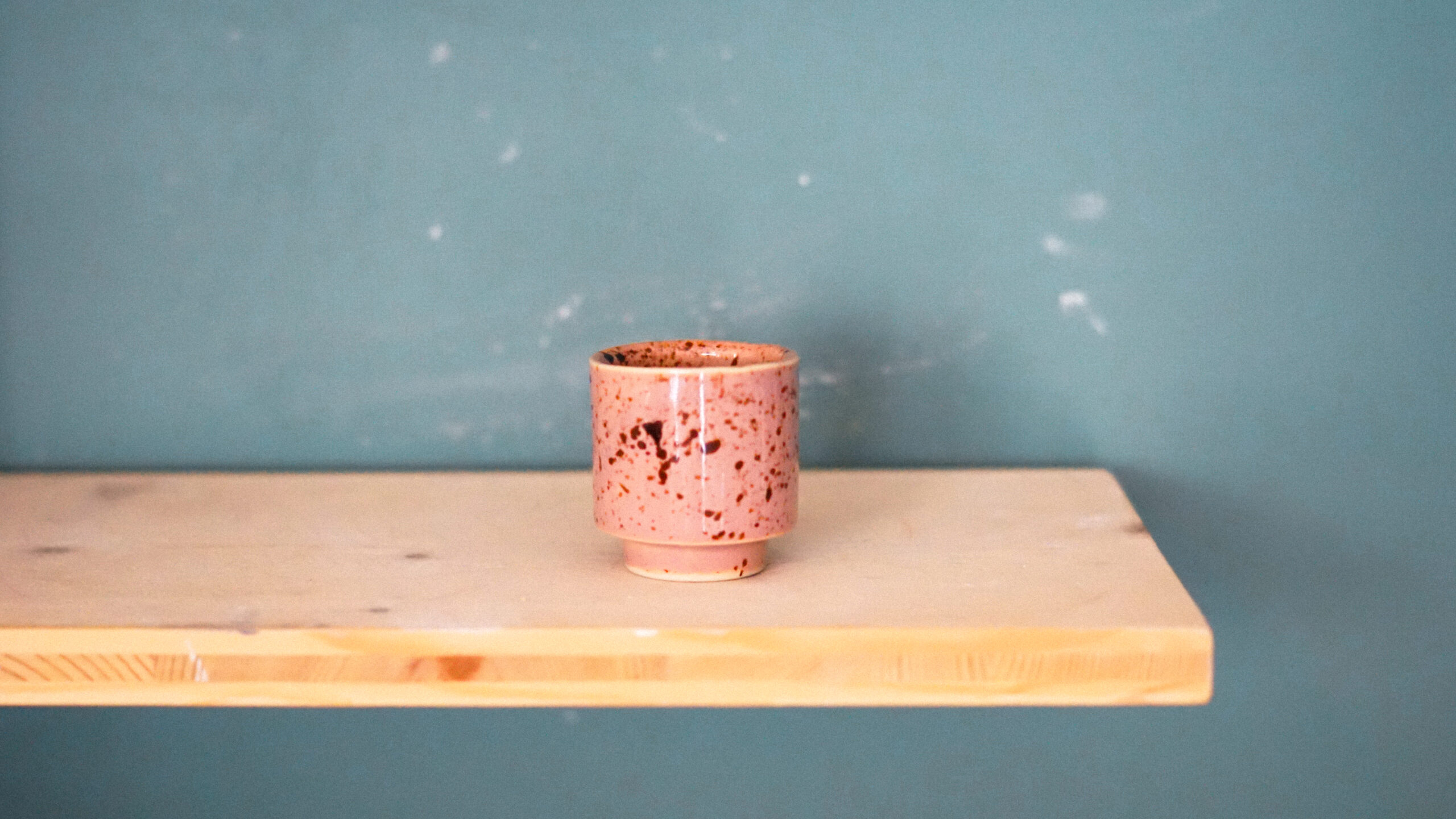 Tasse KAMO PM - rose Coline mouchetté marron